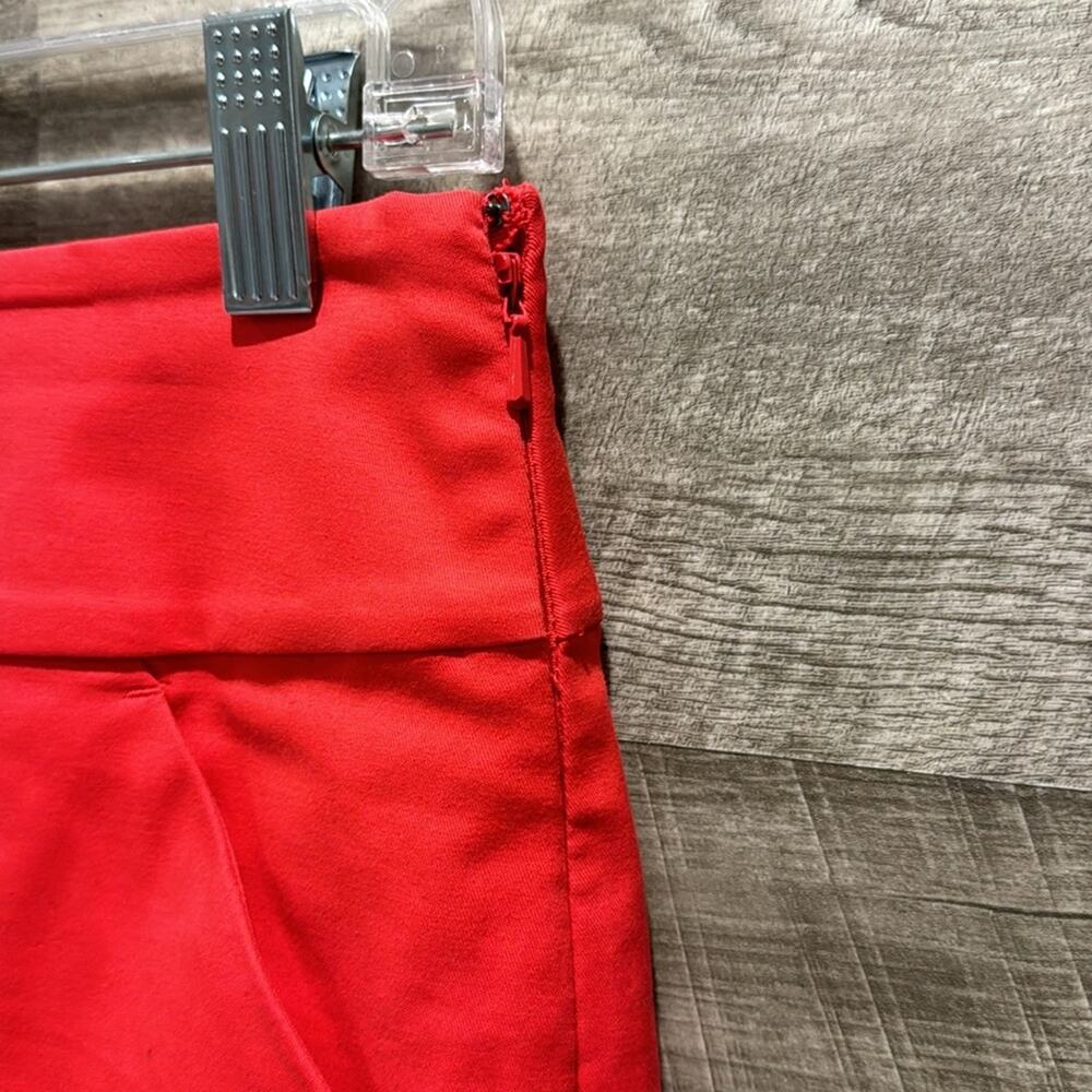 Ann Taylor NWOT Skirt with Pockets and side Zipper, no Slit. - Picture 3 of 8